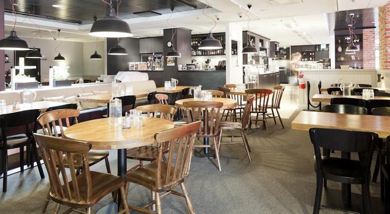 Holiday Inn Tampere - Central Station By Ihg Екстериор снимка